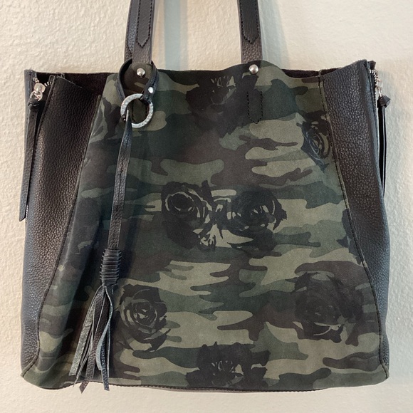 Sanctuary Black Leather Camo Tote Bag - Picture 2 of 6